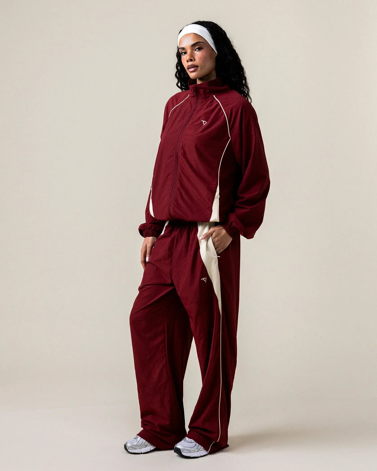 Pantalon à jambe droite Track « bordeaux »