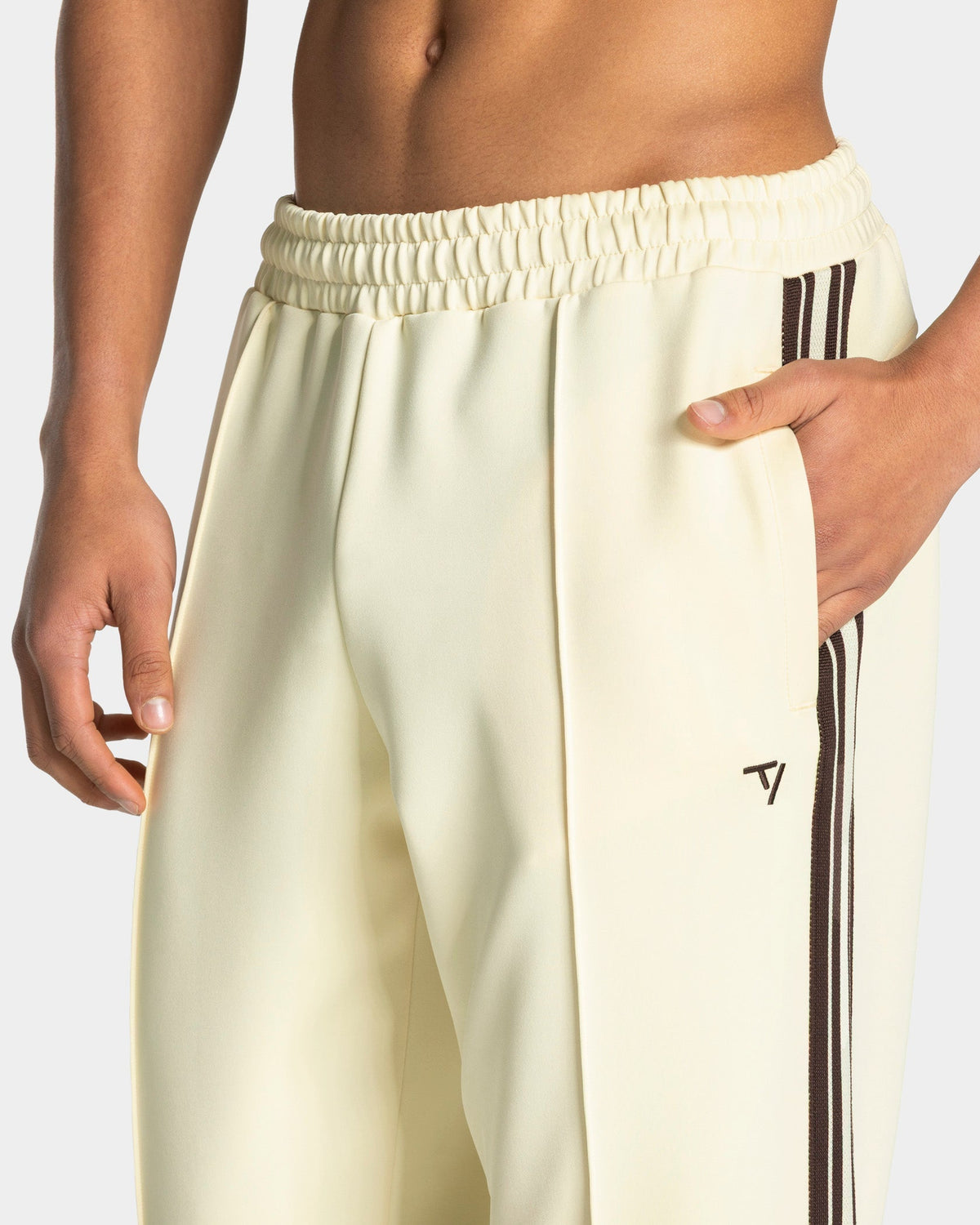 Pantalon de jogging Straight Leg Club « Butter Yellow »