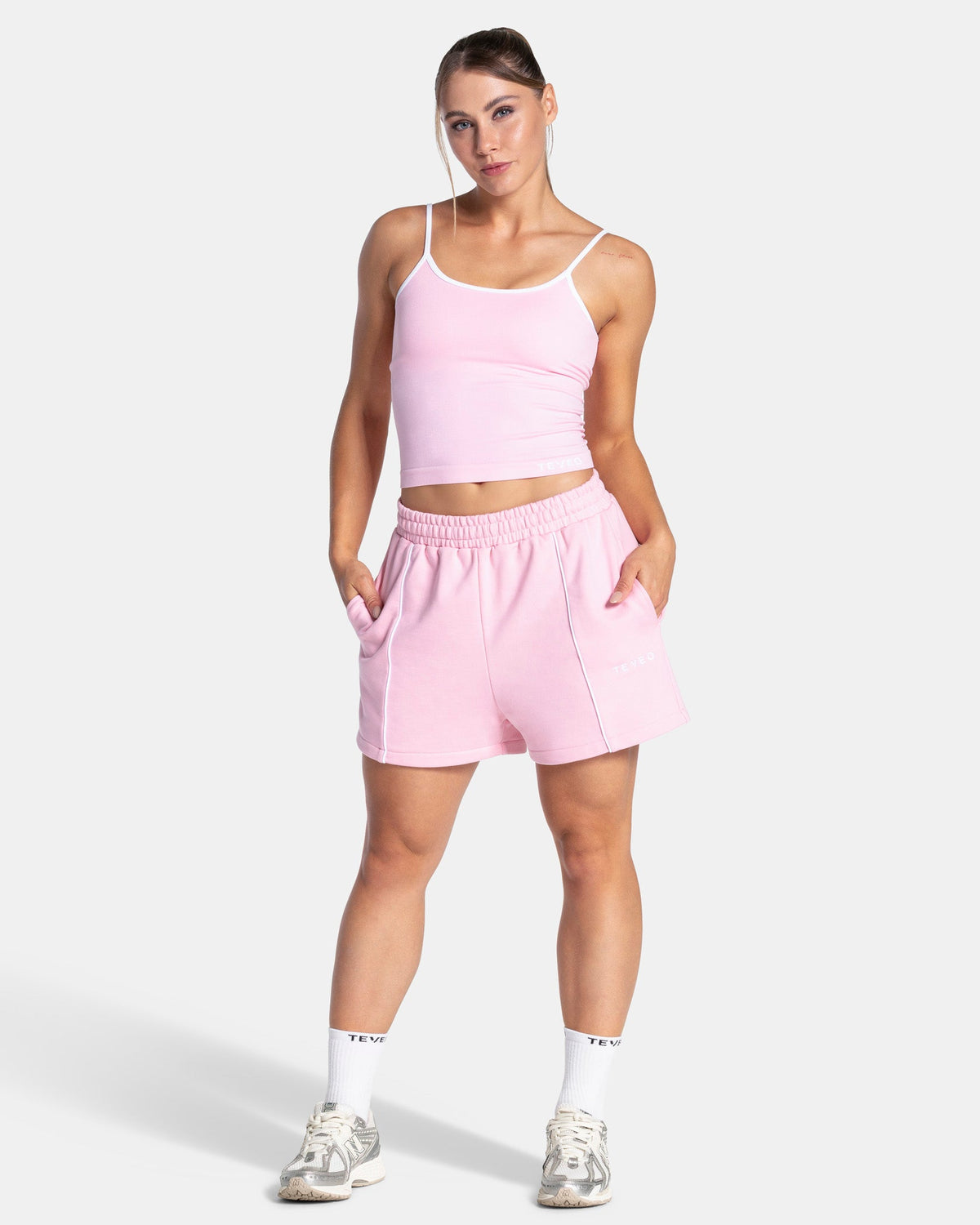Short oversize Contrastline « True Pink »
