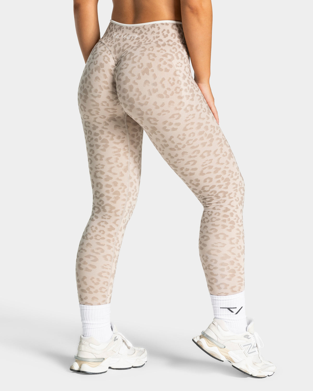 Legging Sculpt Scrunch Contrastline « léopard Cream »