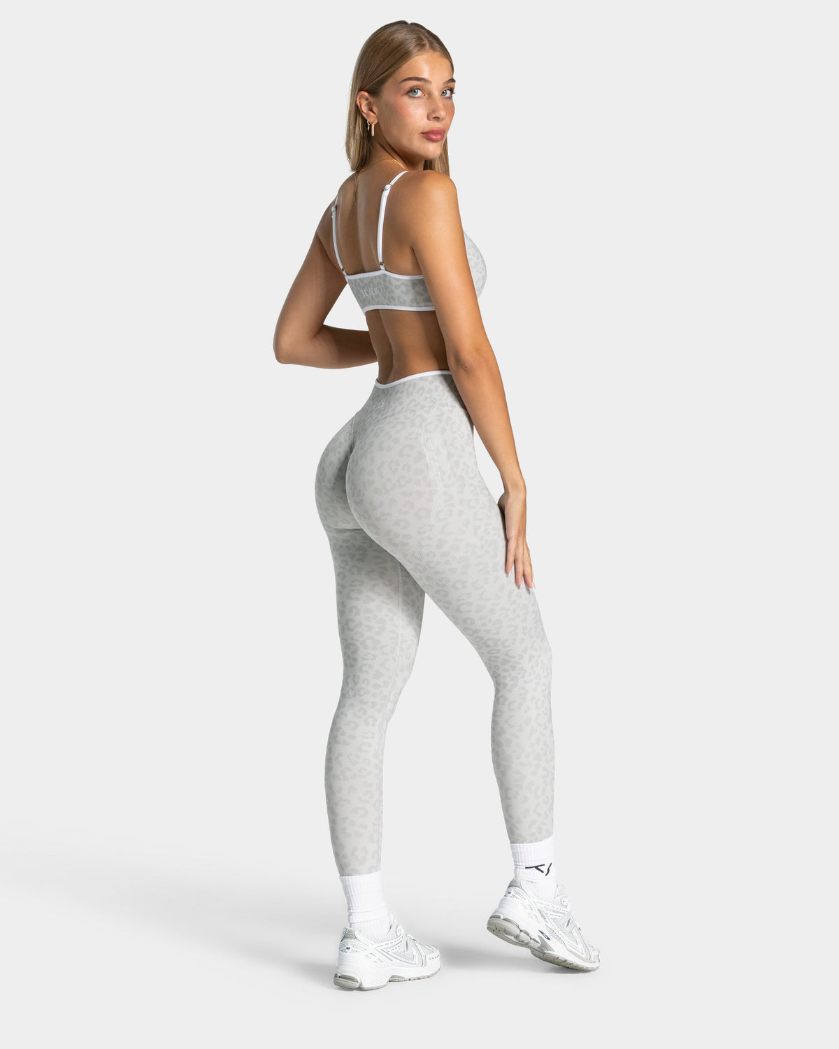 Legging Sculpt Scrunch Contrastline « léopard gris clair »