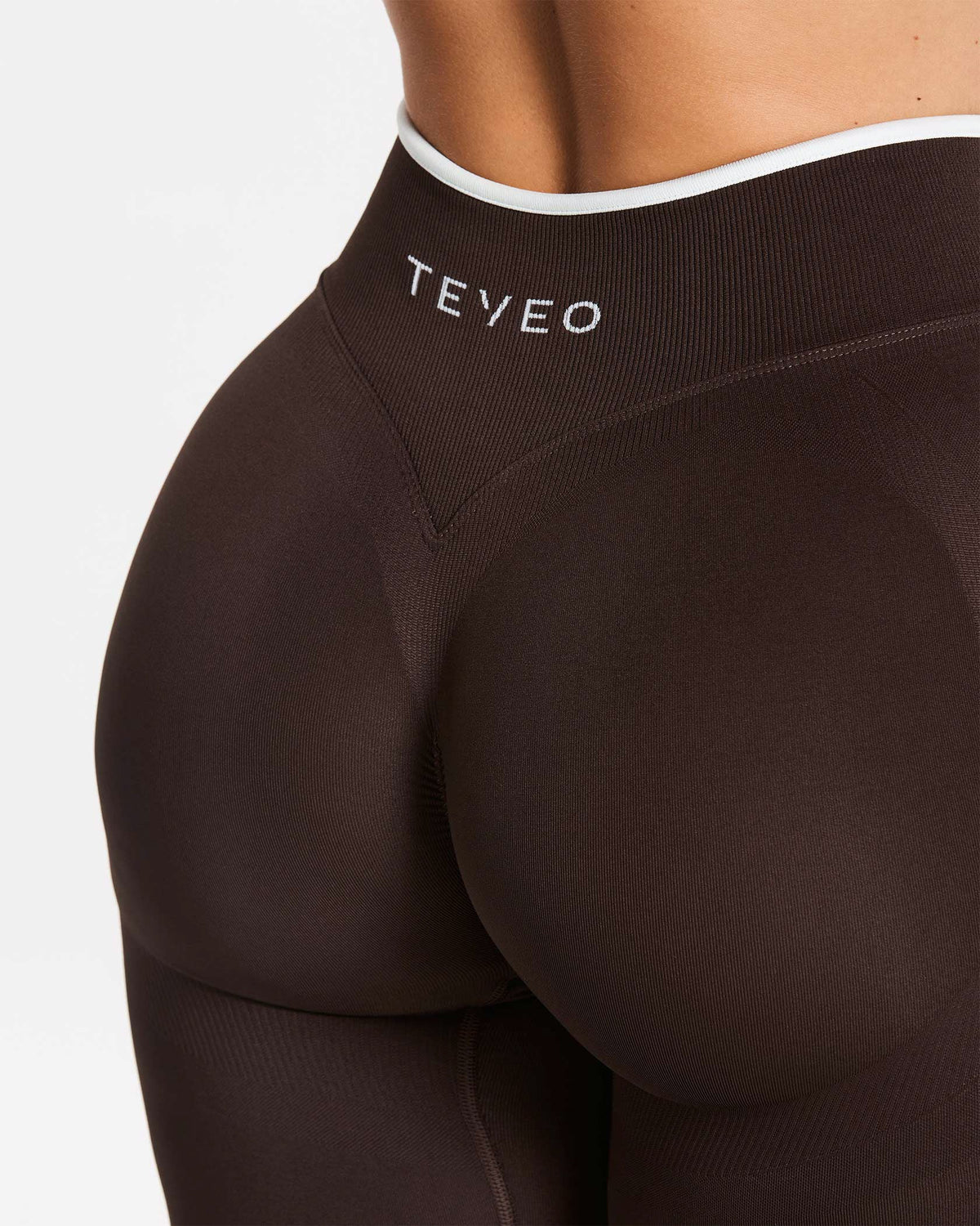 Legging évasé à coupe longue Sculpt Scrunch Contrastline « Espresso »