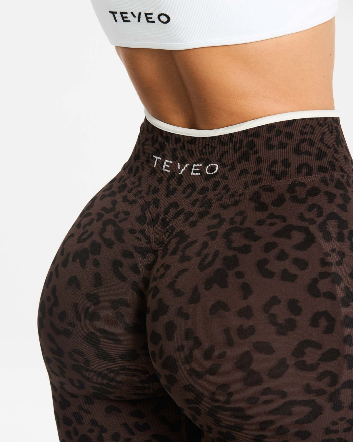 Legging évasé à coupe longue Sculpt Scrunch Contrastline « Léopard Espresso »