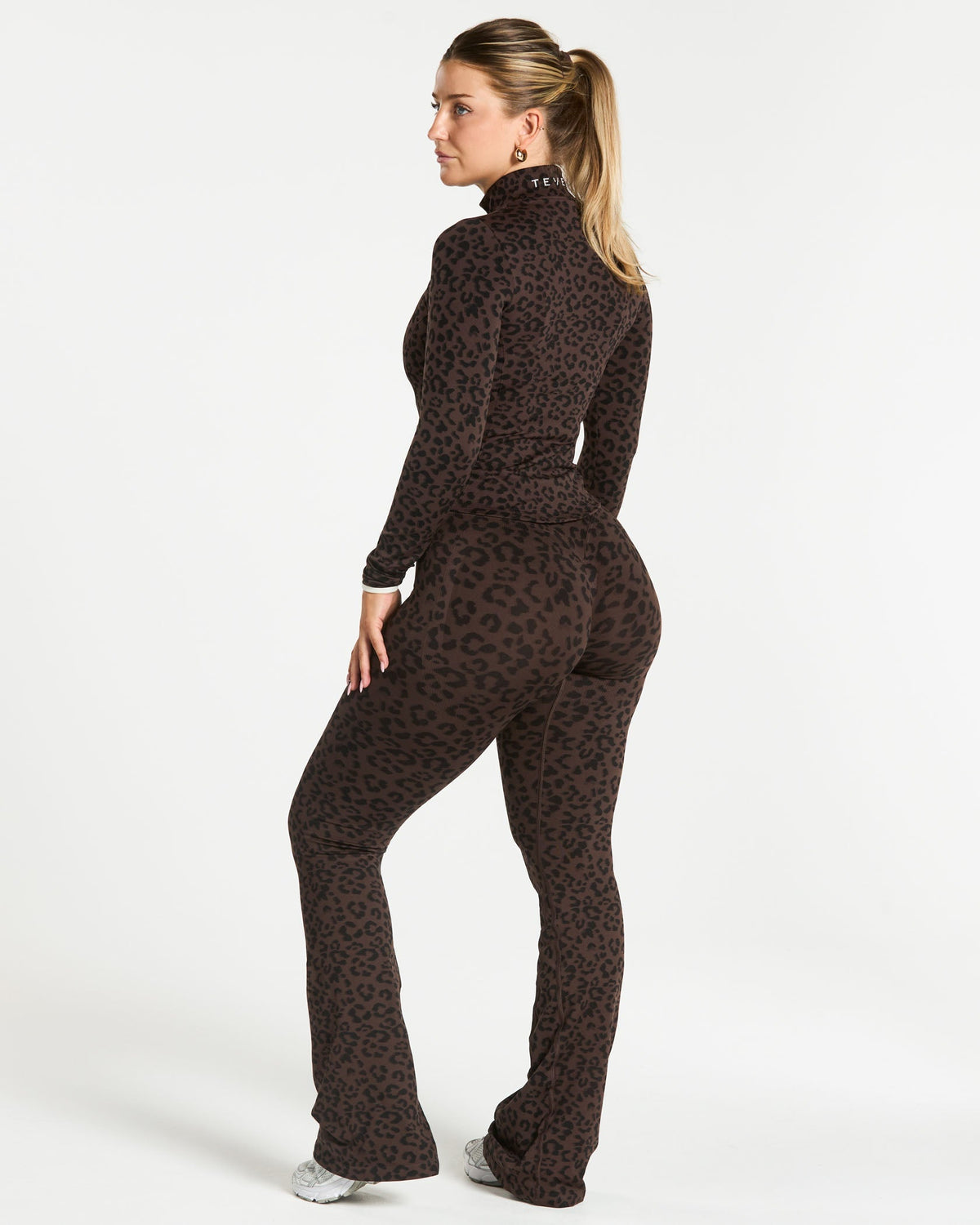 Veste de sport zippée sculptante Contrastline « Léopard Espresso »