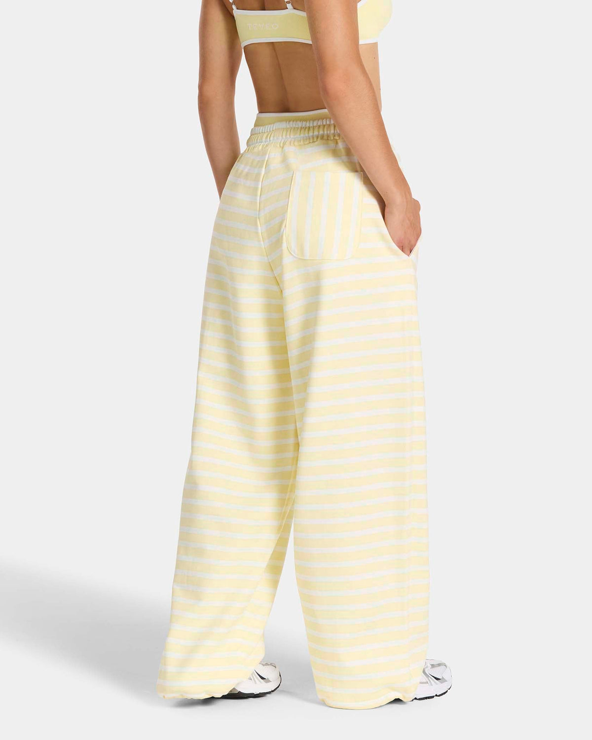 Pantalon de jogging jambe large Contrastline « Stripe Butter Yellow »