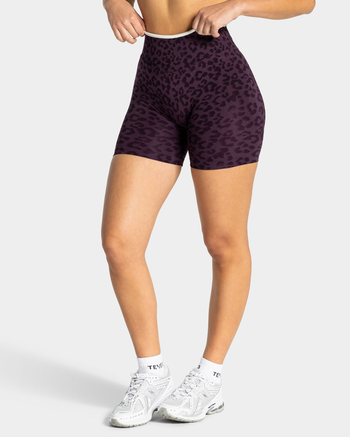 Short Sculpt Scrunch Contrastline « Léopard Blackberry »