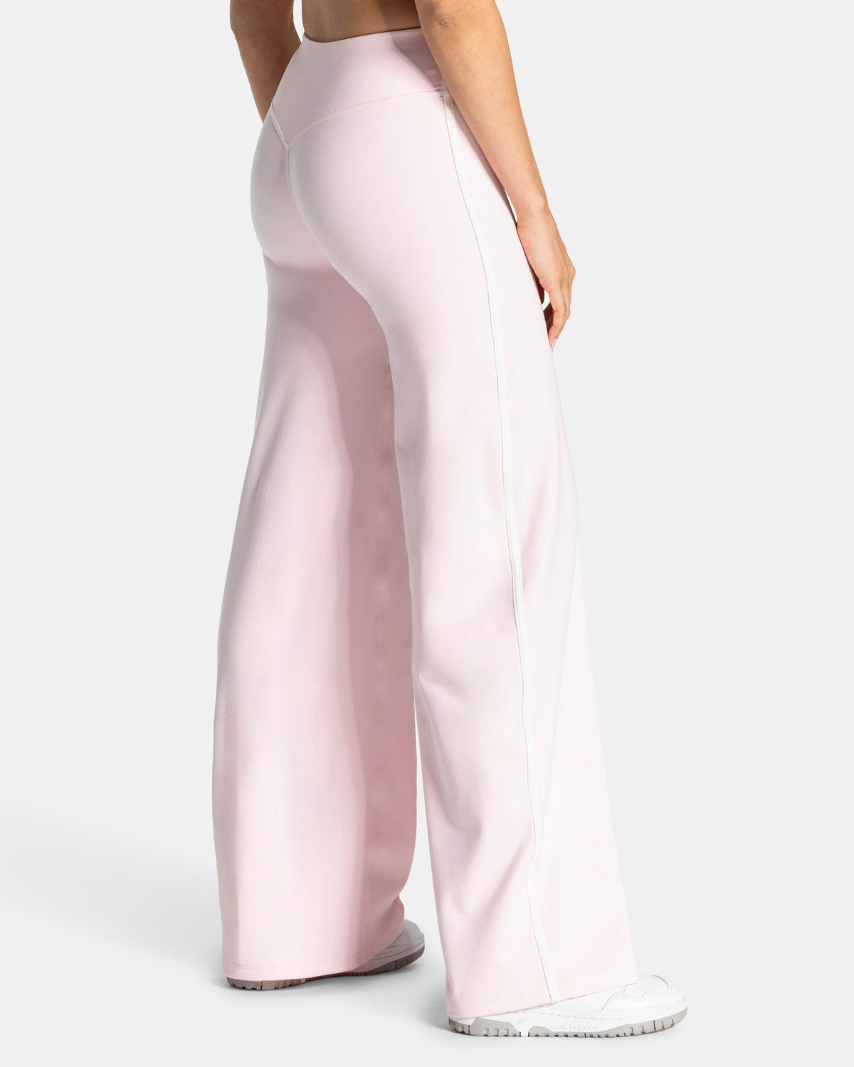 Pantalon à jambe droite standard Soft « Blossom »