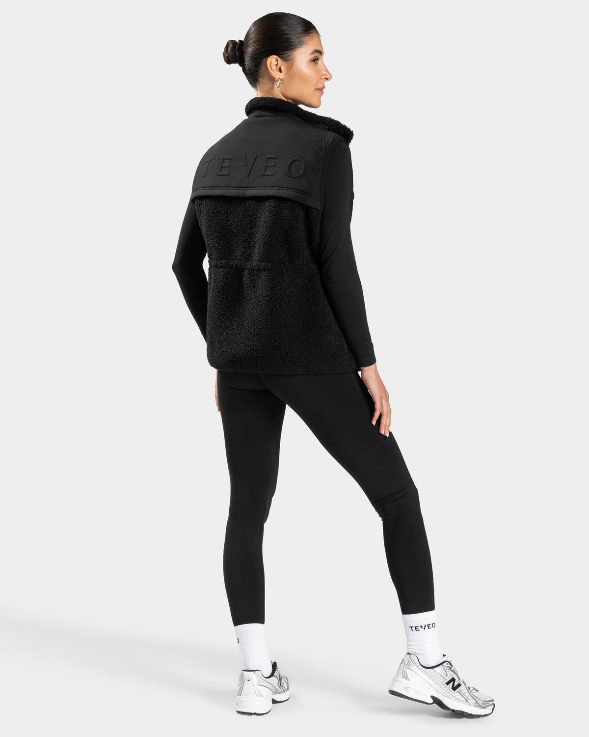 Gilet teddy sans manches Studio « noir »