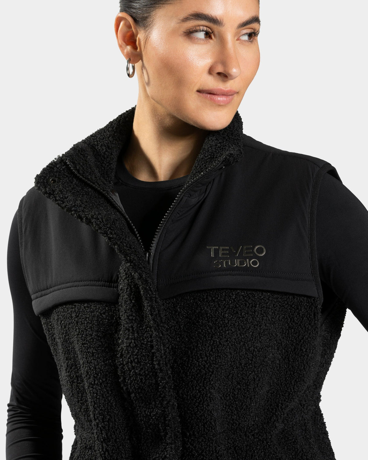 Gilet teddy sans manches Studio « noir »