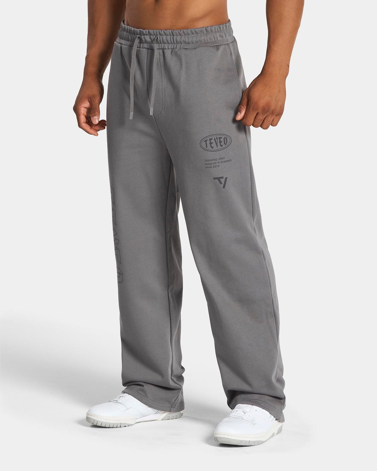 Pantalon de jogging Straight Leg Training « Graphite »